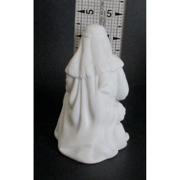 Avon Nativity Collectibles The Innkeeper Figurine  - Vintage 1988 White Bisque - Picture 6 of 9